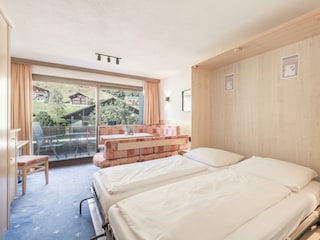 MW8_3299-HDR