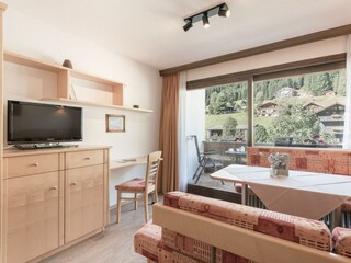 MW8_3286-HDR