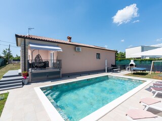 Villa Porec Buitenaudio-opname 3