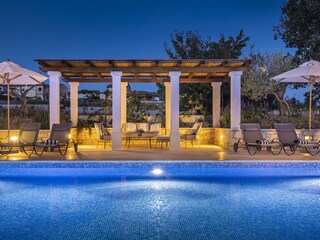Loungue beim Pool