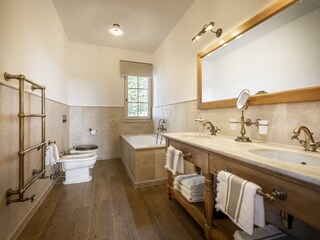 Badezimmer Erdgeschoss