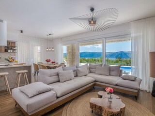 Villa Brzac Características 23
