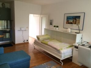 Single-room-apartment with balcony(qrbBwMFPB9Td3B5bo) - Berlin-Steglitz - image1