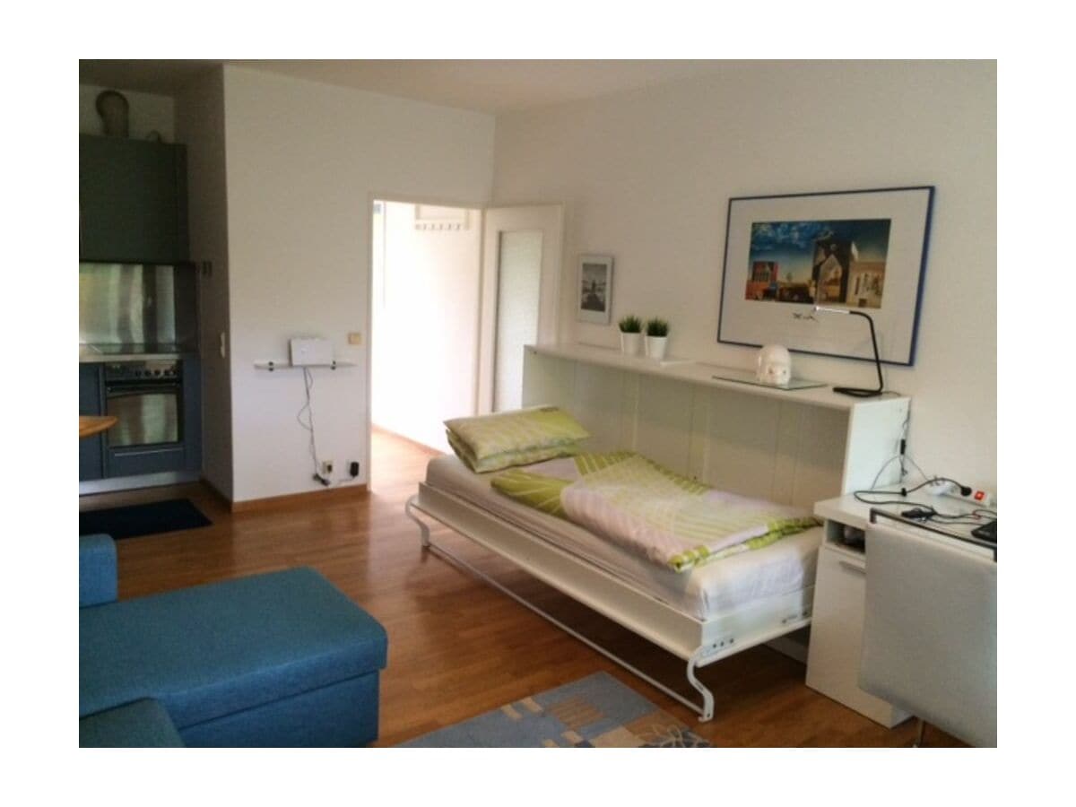 Apartment Berlin-Steglitz Features 1