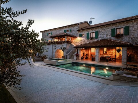 Villa Caterina met zwembad