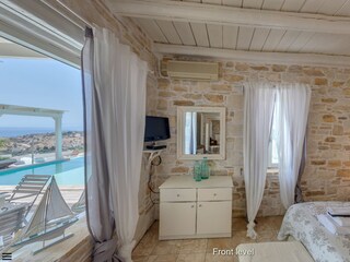 Villa Pitsidia Features 18