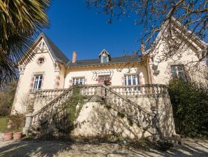 Casa rural Mansión con piscina privada en Aquitania - Savignac-Lédrier - image1