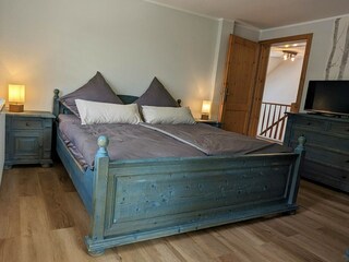 Schlafzimmer 1