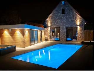 Villa Herzele Outdoor Recording 3