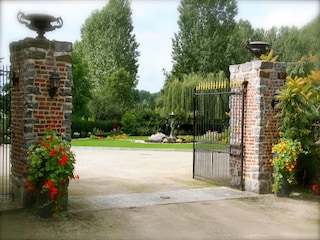 Villa Herzele Outdoor Recording 9