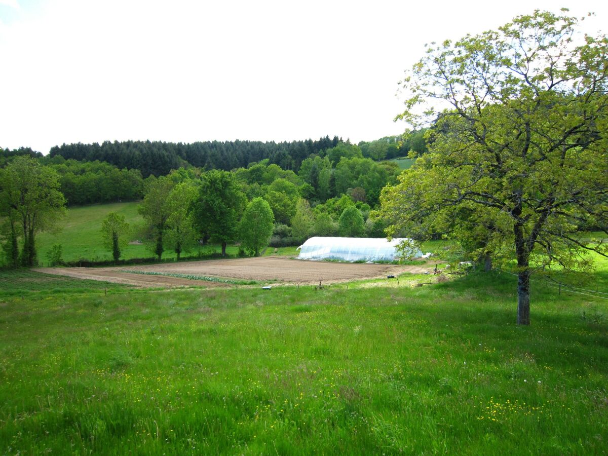 Ferienhaus Calvinet Außenaufnahme 3