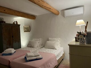 Villa Oppède Features 36