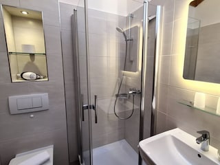 Badezimmer Fewo Wetterstein (1)