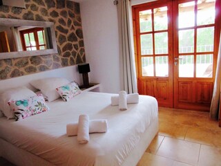 Holiday house Cala Vadella Features 18