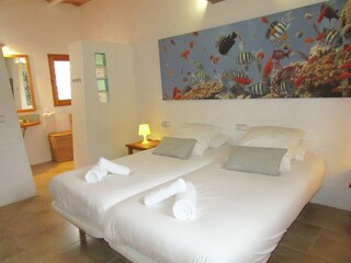 Holiday house Cala Vadella Features 21