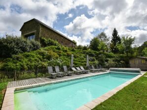 Bauernhof Schönes Bauernhaus mit privatem Pool in Terrou - Terrou - image1