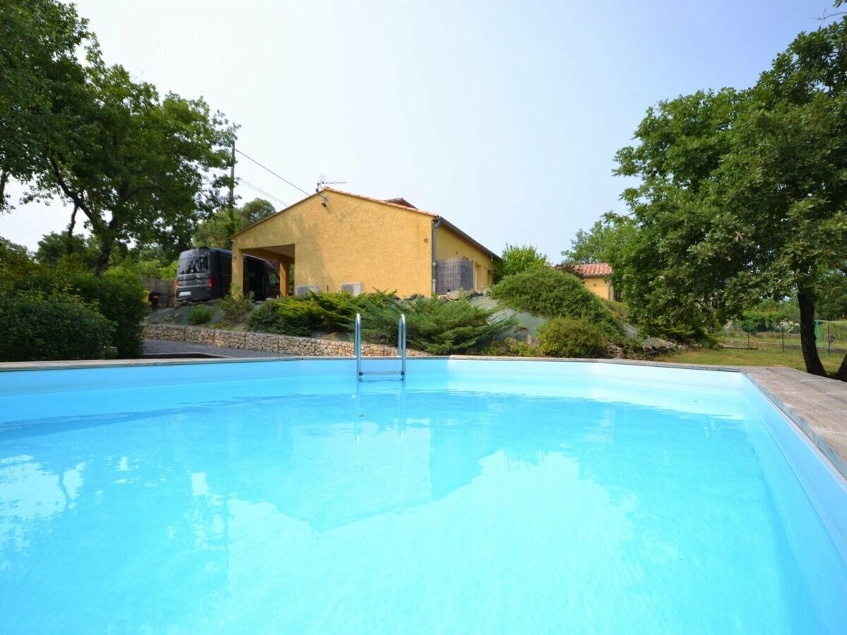 Casa de vacaciones Largentière Grabación al aire libre 1