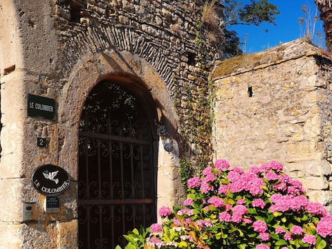 Vakantiehuis Chateau Le Colombier L' Ecurie