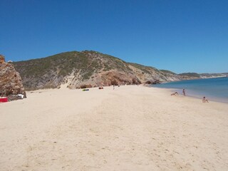 Dieser Strand ist ca. 4,5 km entfernt