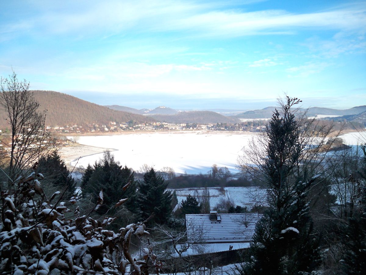 blick von der terrasse im winter