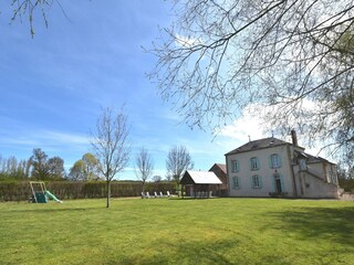 Vakantiehuisje Saint-Hilaire-Fontaine Buitenaudio-opname 9