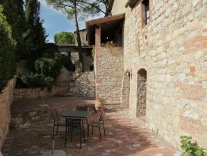 Apartment Wohnung in einem Bauernhaus mit Swimmingpool - Colle di Val d'Elsa - image1