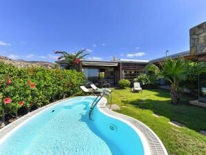 Ferienpark Ferienhaus in Puerto Rico mit Garten - Playa del Cura - image1