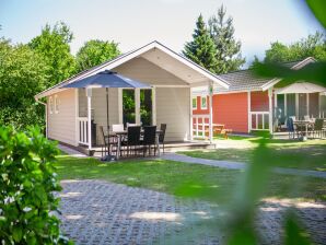 Ferienpark Chalet pour quatre personnes א Oirschot