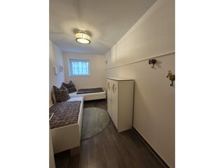 2. Schlafzimmer