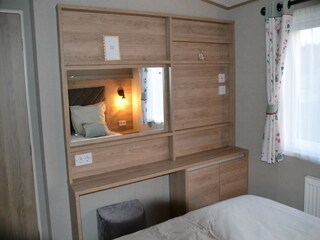 Trailer Baarle-Nassau Features 14