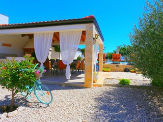 Villa Vrsi Outdoor Recording 2