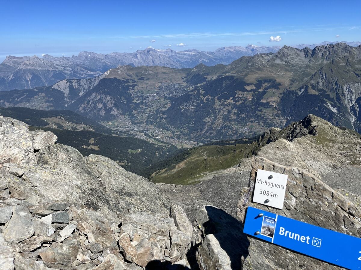 Mont Rogneux mit Blick ins Bagnes Tal