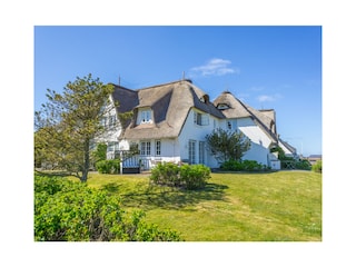 Großzügiges Grundstück