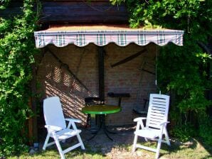 Appartement in Neu Lüdershagen met terras - Nieuw Lüdershagen - image1