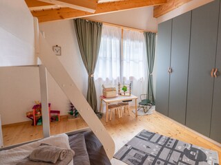 zweites Schlafzimmer/Kinderzimmer