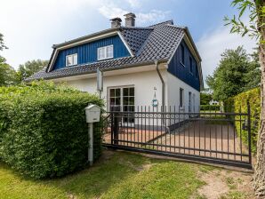 Ferienhaus An der Boddenweide - Born - image1