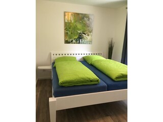 Fewo 79 "Moderne Ferienwohnung mit Fahrstuhl" - Ostseebad Rerik - Schlafzimmer mit Doppelbett