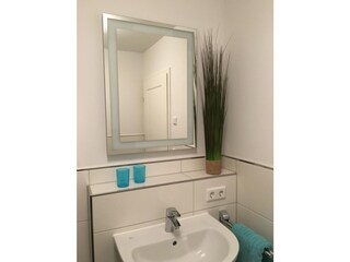 Fewo 79 "Moderne Ferienwohnung mit Fahrstuhl" - Ostseebad Rerik - Bad stilvoll eigerichtet
