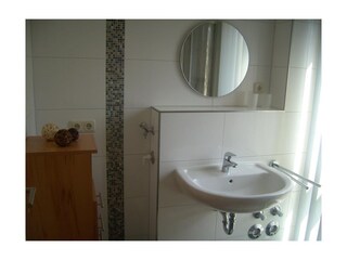 Fewo 29 "Ferienwohnung mit Balkon" - Ostseebad Rerik - modernes Badezimmer