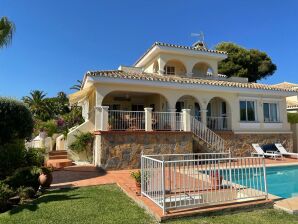 Villa In Elviria with a 180Â° sea view - Elviria - image1