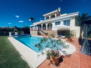 Villa in Elviria met 180° zeezicht - Elviria - image1