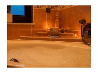 Badewanne mit Whirpoolfunktion