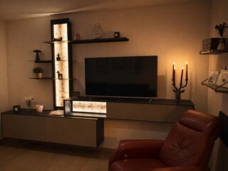 Wohnzimmer - beleuchtete TV Wand