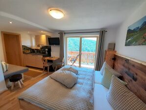 Ferienwohnung Tessadina in de Biologische & Paardenboerderij van Veitenhof