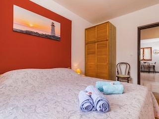 Schlafzimmer 1
