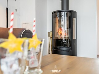 Kamin-/Ofen