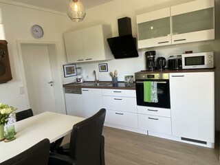 Traumprinz - offene Küche mit Essplatz