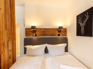 Wohn-/Schlafbereich mit offener Küche