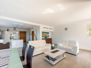 Villa La Gaude Features 26
