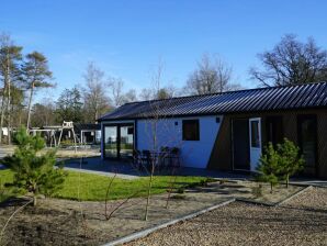 Nice chalet in a holiday park, adjacent to the Hoge Veluwe National Park - Arnhem - image1